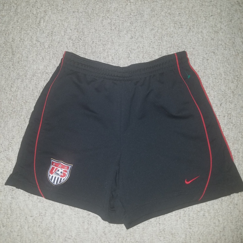 Nike USA soccer shorts